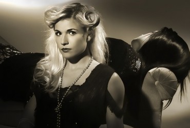 How to Photograph 1920’s Hollywood Glamour