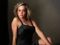 Photographing-the-single-female