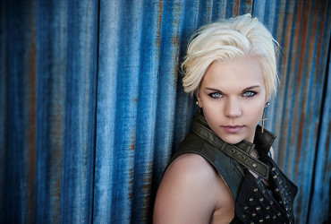 Professional Photography – Break the Mold and throw away the Pieces